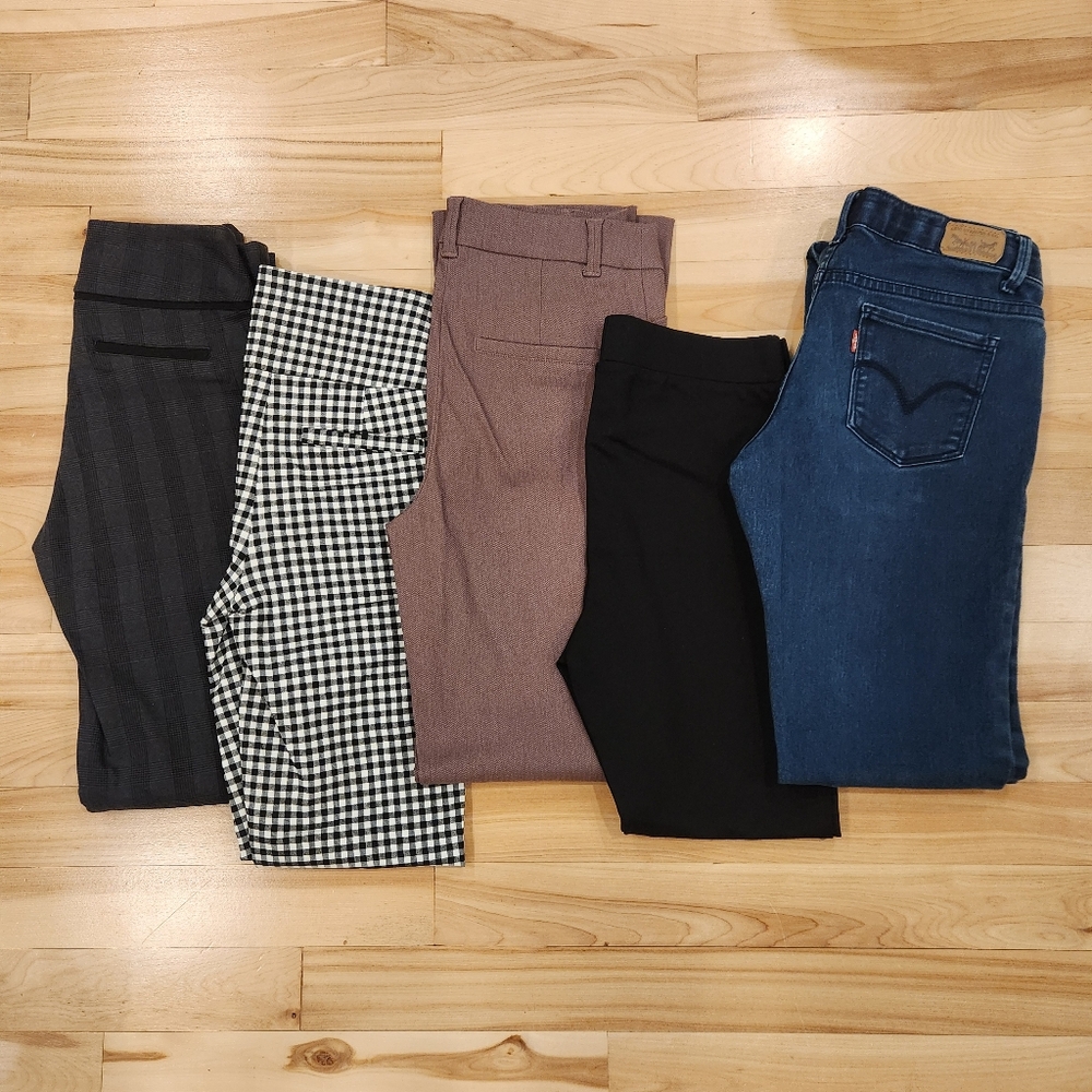 🔥 NEW/LIKE NEW XS 5-Pc Bundle Pants/Jeans (Suzy, Reitmans, Le Chateau, Levi's)